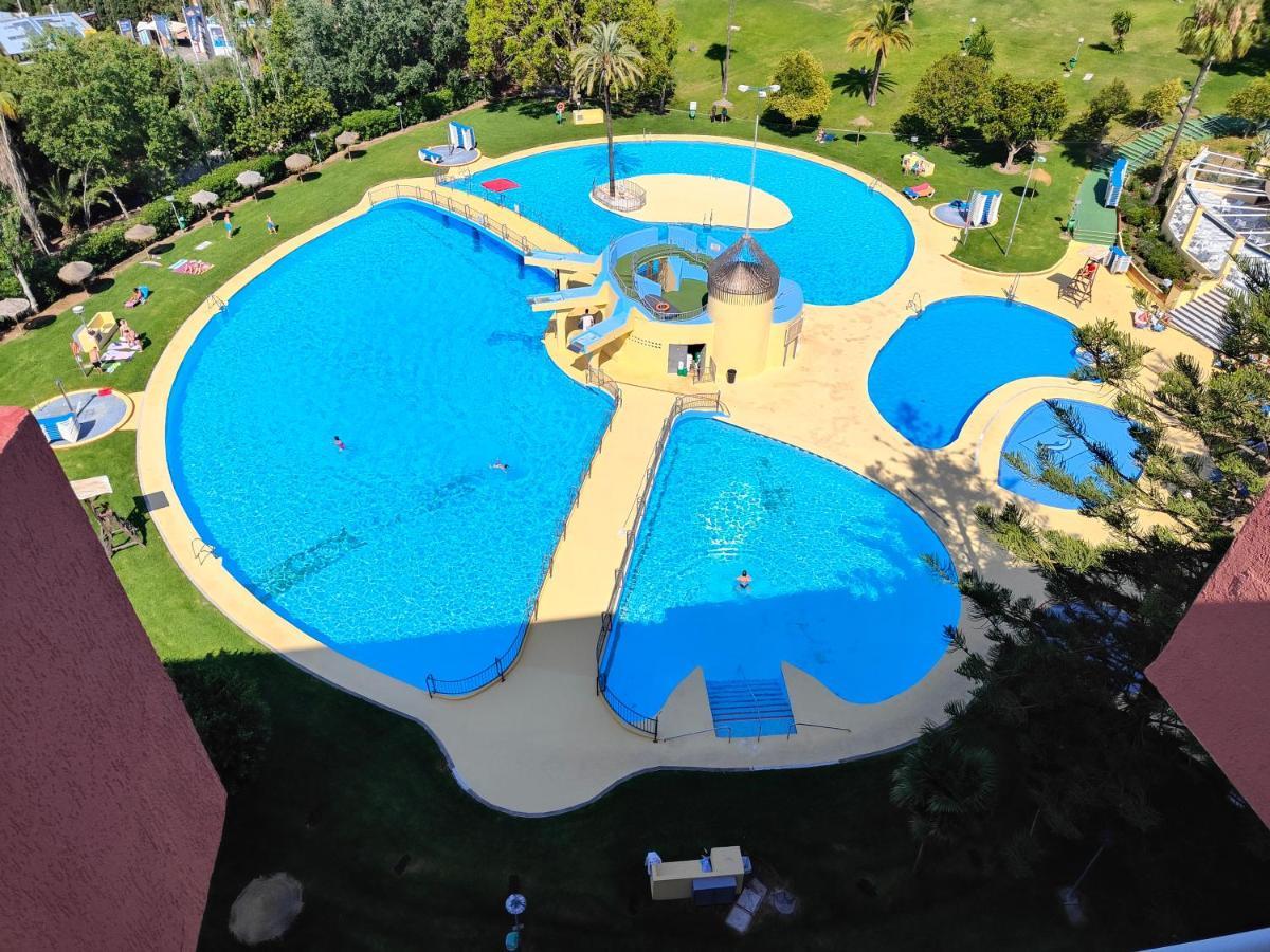 בנאלמדנה Apartamento Entero, Enormes Piscinas, Terraza Y Playa מראה חיצוני תמונה