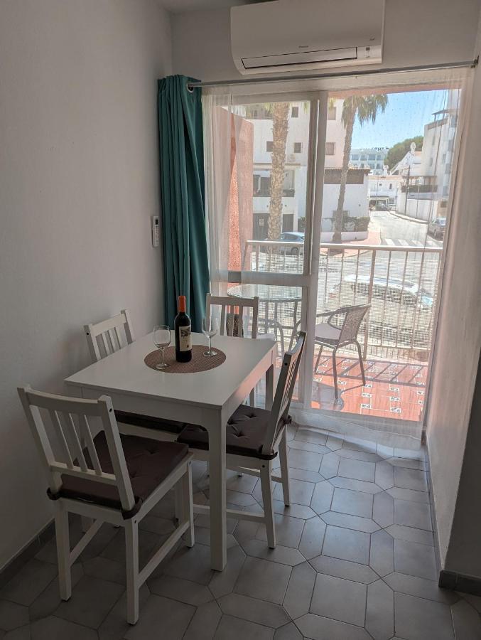 בנאלמדנה Apartamento Entero, Enormes Piscinas, Terraza Y Playa מראה חיצוני תמונה