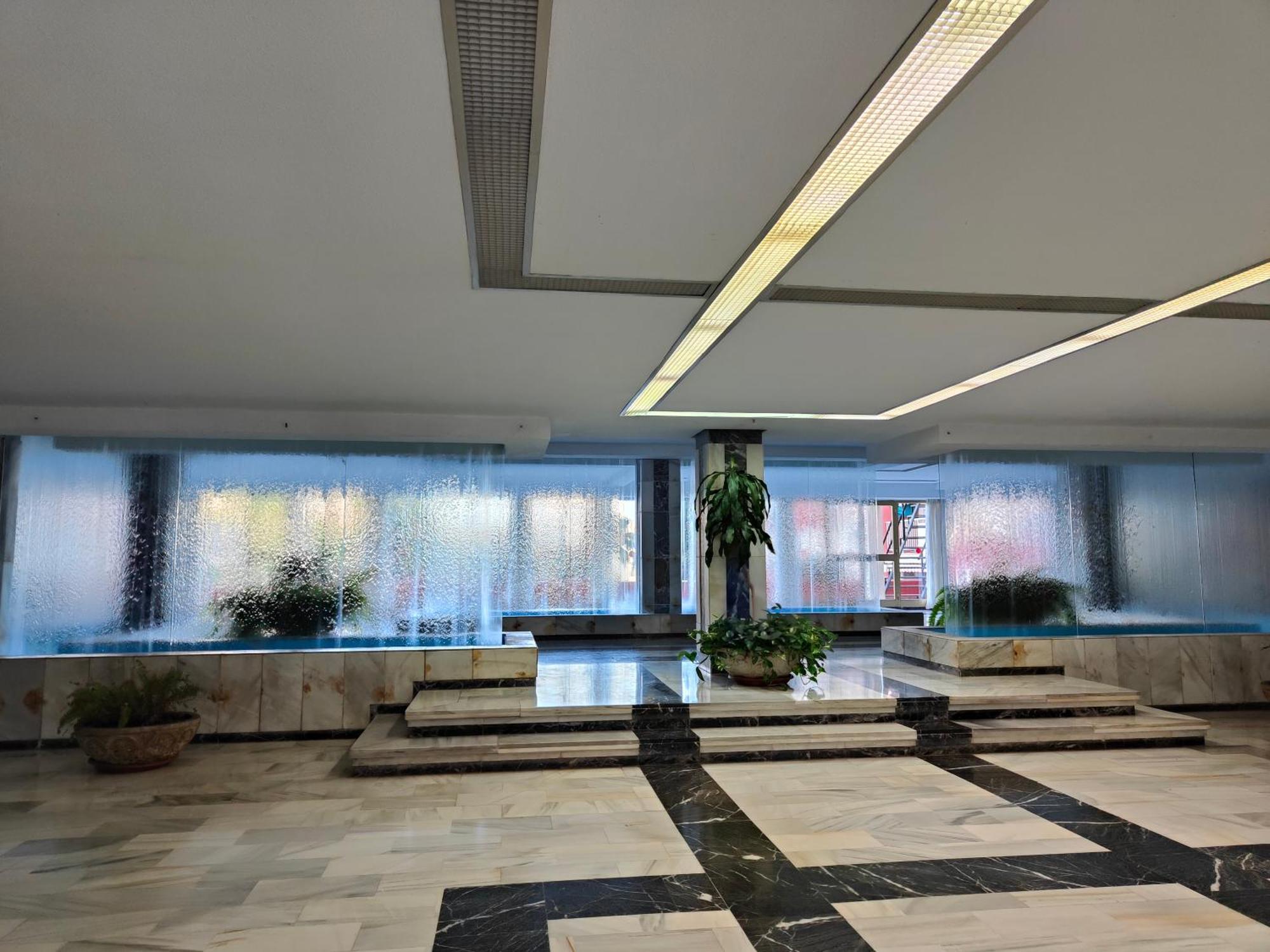 בנאלמדנה Apartamento Entero, Enormes Piscinas, Terraza Y Playa מראה חיצוני תמונה